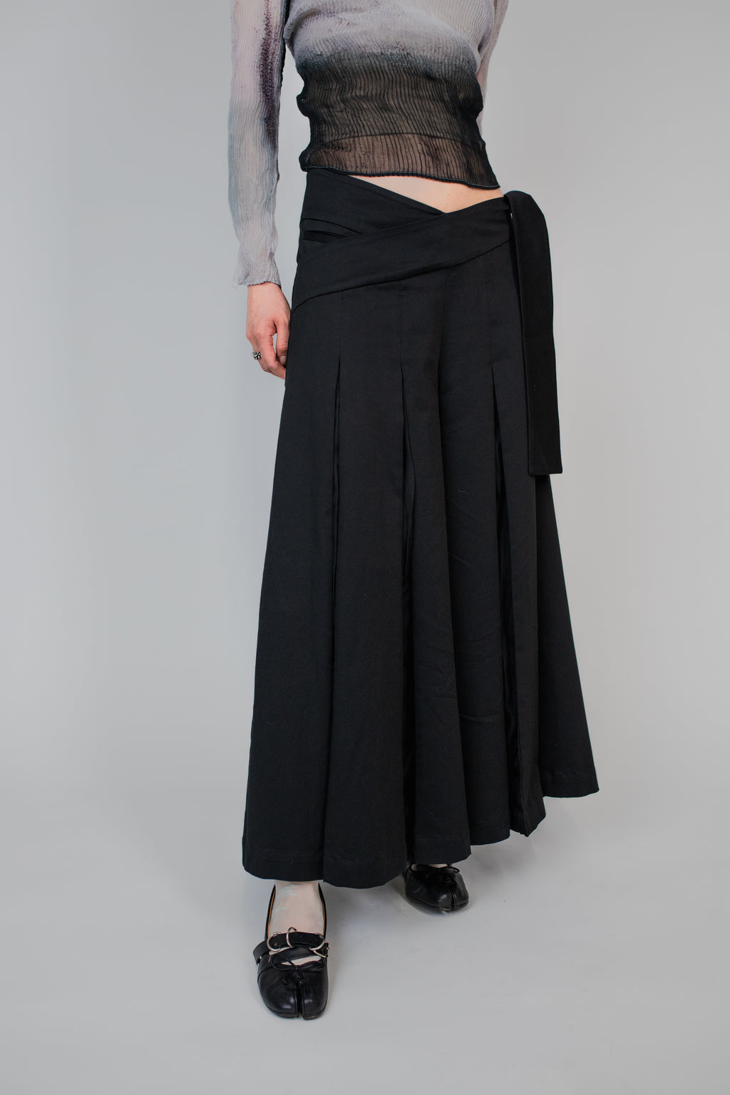 The Ying Pleated Pant