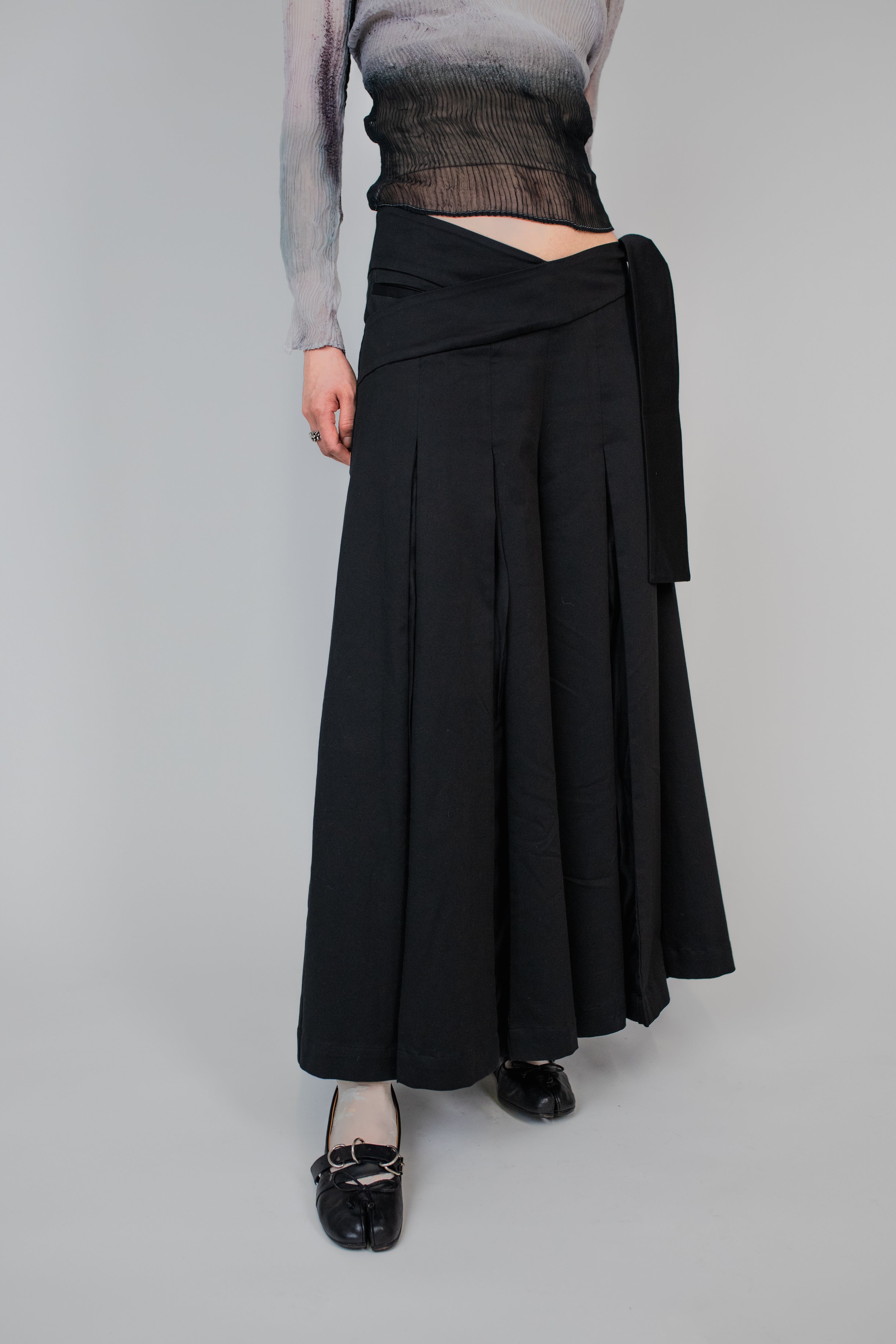 The Ying Pleated Pant